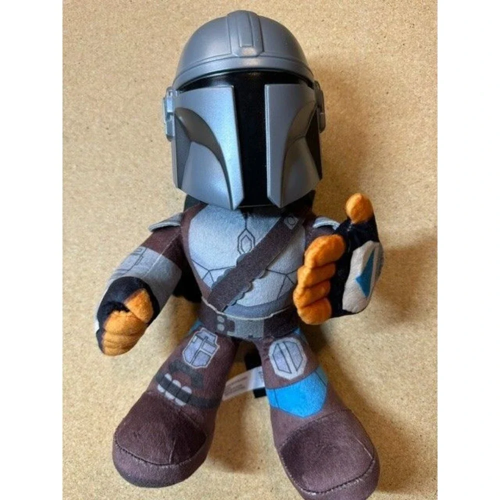 Disney Star Wars Mandalorian  11